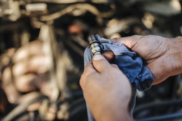 Signs That Spark Plugs May Need to be Replaced