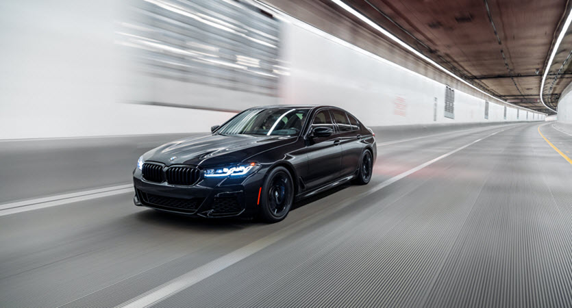 Black BMW 550i Car